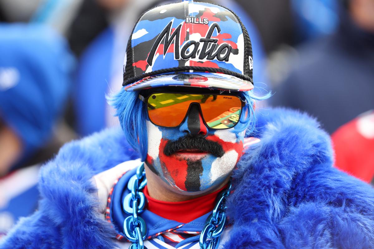 Imagining A Buffalo Bills-Themed Pontoon For Game Day Fun