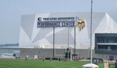 How The Vikings Training Camp In Eagan Engages Fans