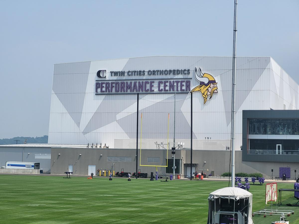 How The Vikings Training Camp In Eagan Engages Fans