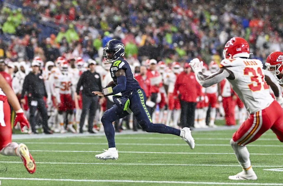 Seattle Seahawks quarterback Jalen Milroe (6) scrambles during the fourth quarter of the preseason game against the Kansas City Chiefs at Lumen Field, on Friday, Aug. 15, 2025, in Seattle.
