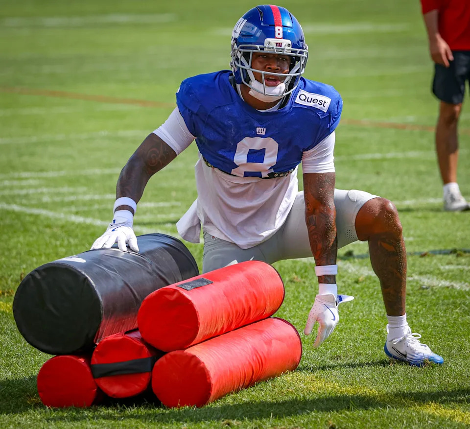 New York Giants safety Jevon Holland (8) participates in drills during a joint training camp practice with the New York Jets, Wednesday, August 13, 2025, in East Rutherford, N.J.