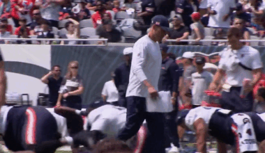 Bears take to field for practice at Family Fest at Soldier Field