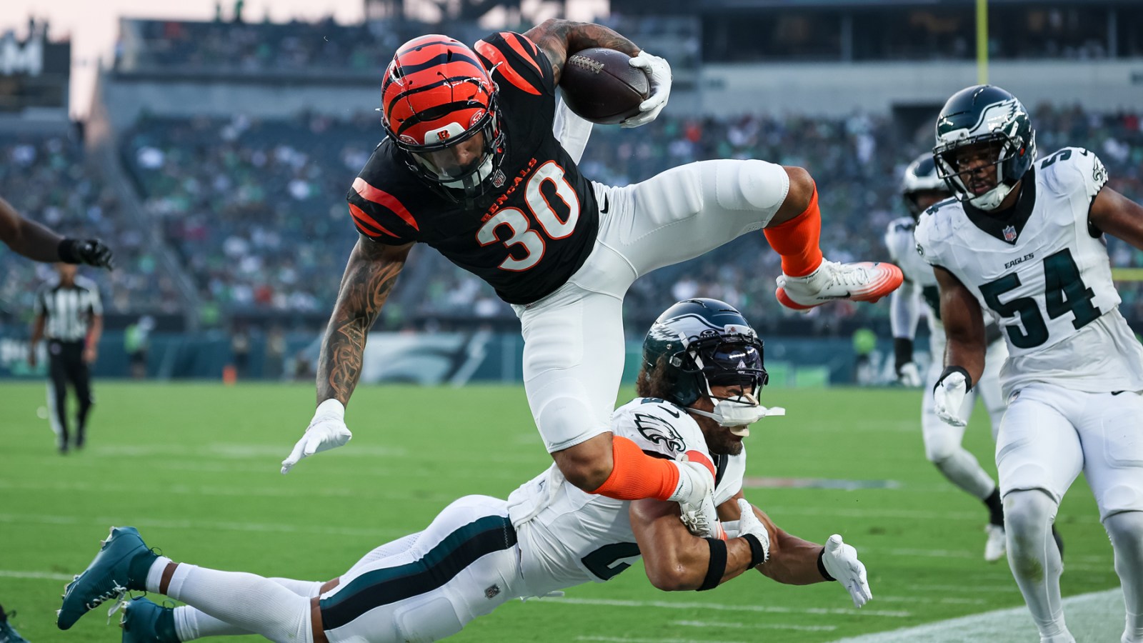 How To Watch Bengals vs. Commanders NFL Game Online Without Cable