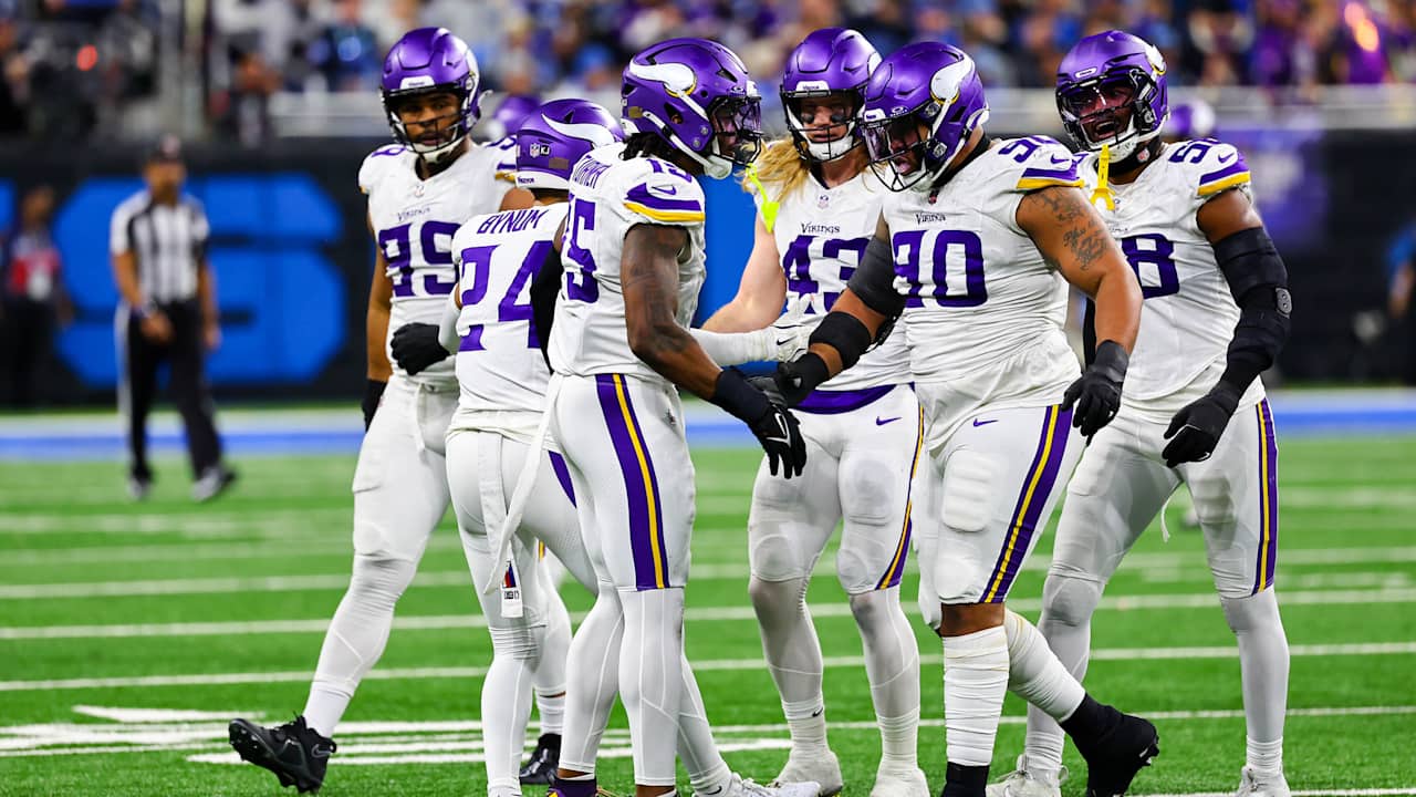 Prepping for Wild Card at Rams NFC Playoffs Game