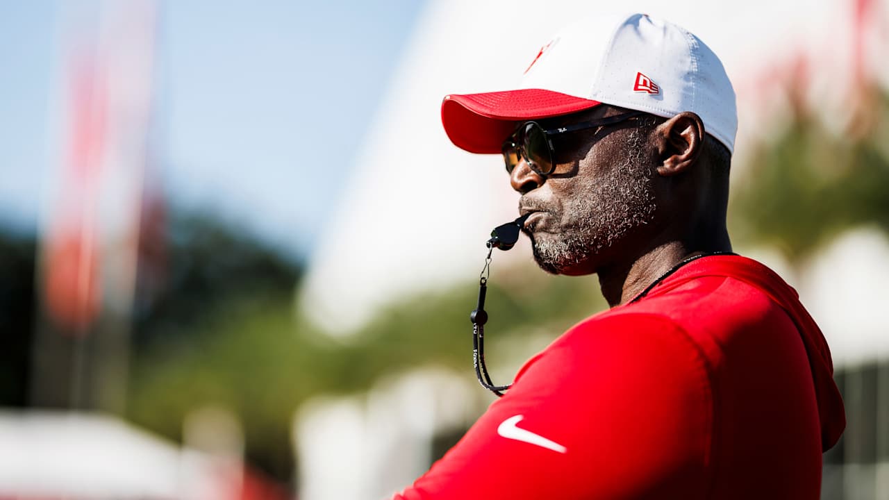 Tampa Bay Buccaneers Release First Depth Chart of 2025