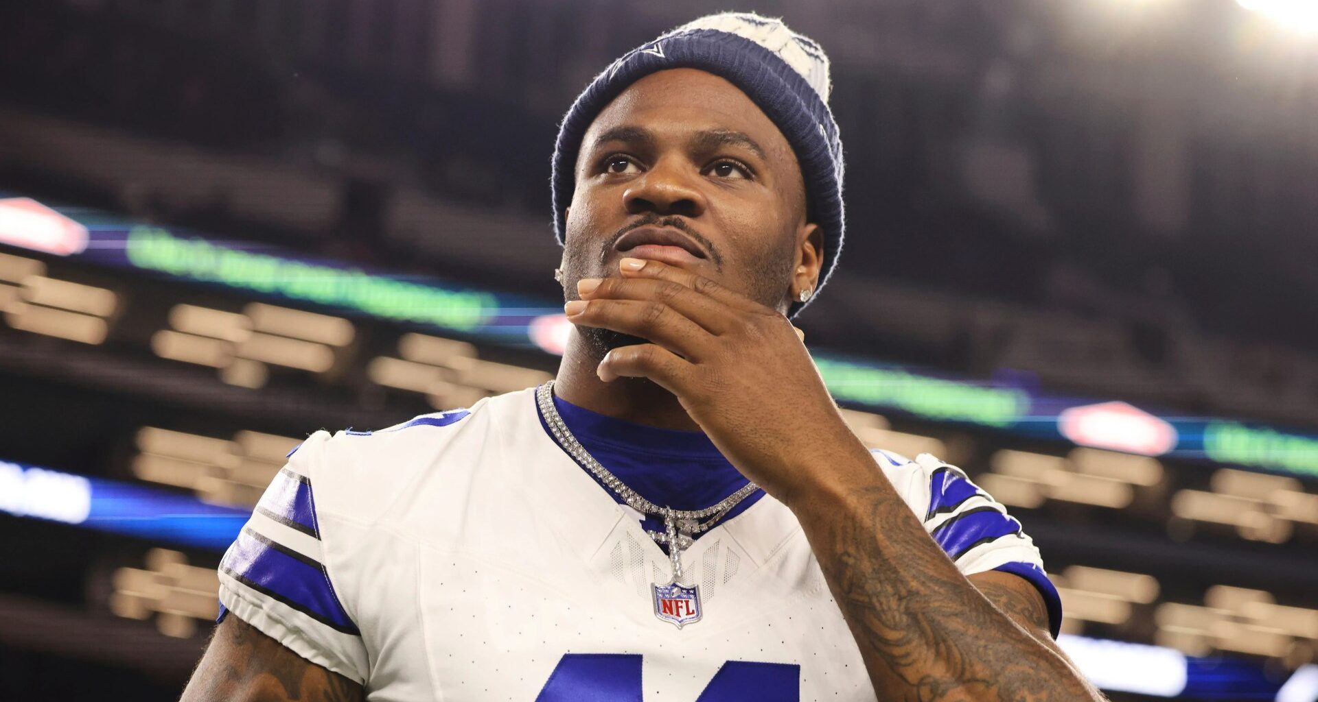 Dallas Cowboys' major NFL rival tipped to trade for Micah Parsons as Jerry Jones stalls on $200m new contract