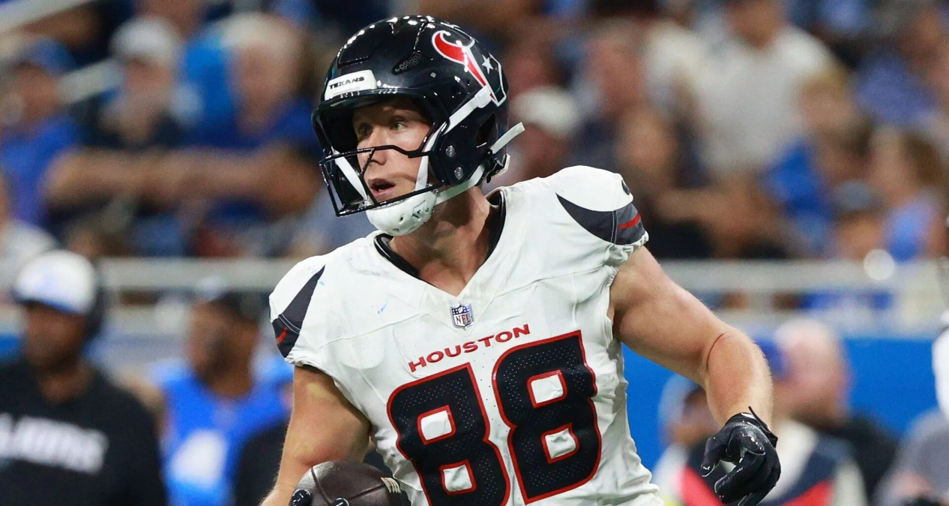 NFL star shockingly cut just week after team traded for him from rivals as fans call it 'most pointless move ever'