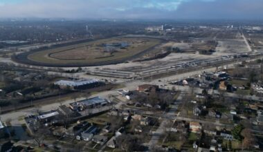 Springfield shouldn't give the Bears a property tax break