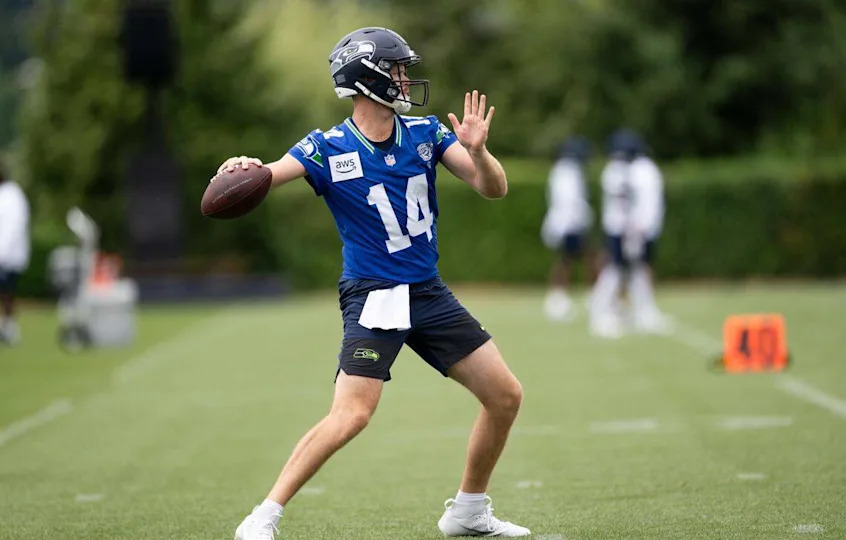 Seattle Seahawks quarterback Sam Darnold (14) throws the ball during training camp at Virginia Mason Athletic Center on Friday, July 25, 2025, in Renton, Wash. Brian Hayes/bhayes@thenewstribune.com