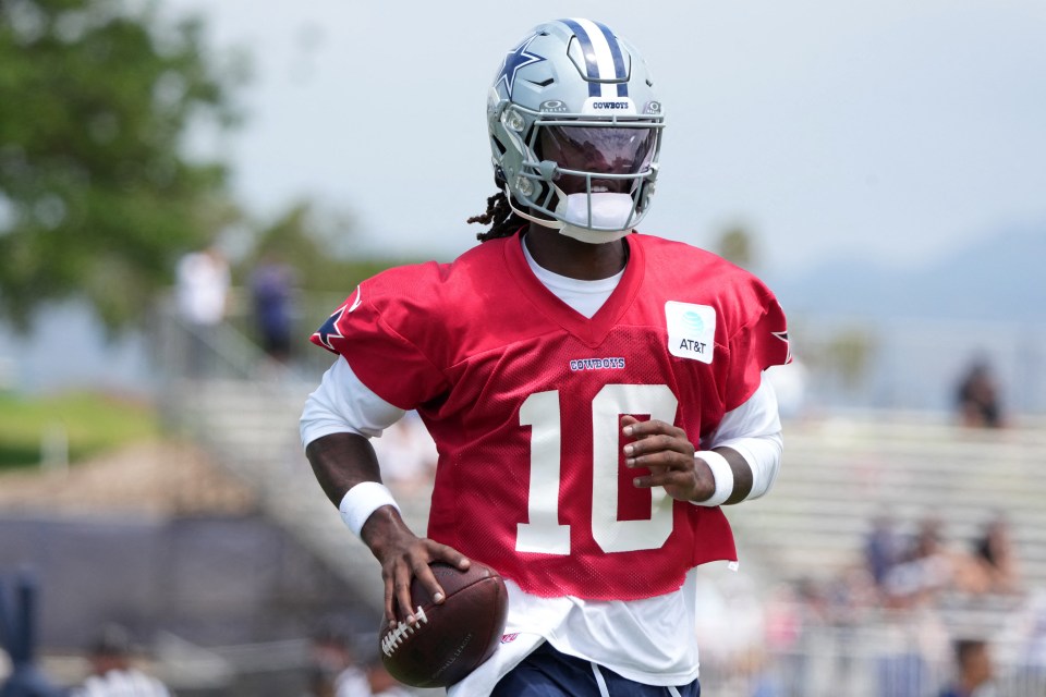 Jul 22, 2025; Oxnard, CA, USA; Dallas Cowboys quarterback Joe Milton III (10) carries the ball during training camp at the River Ridge Fields. Mandatory Credit: Kirby Lee-Imagn Images