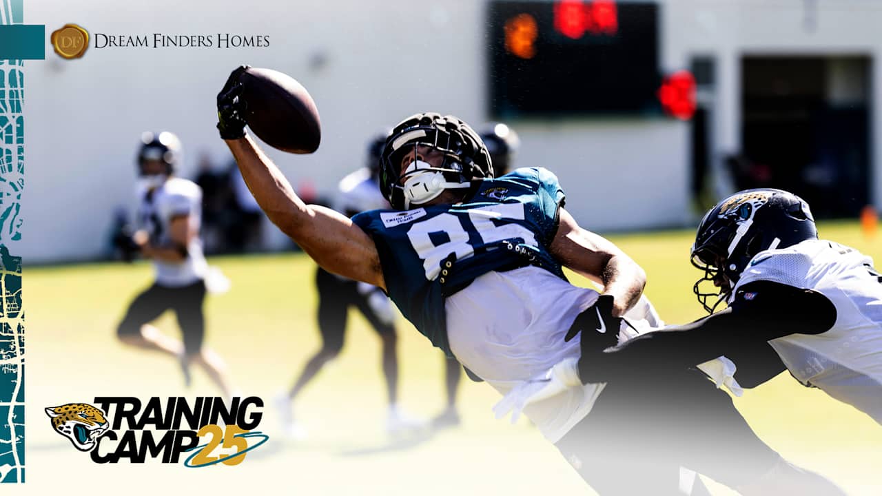 TE Brenton Strange Rising on and off the Field