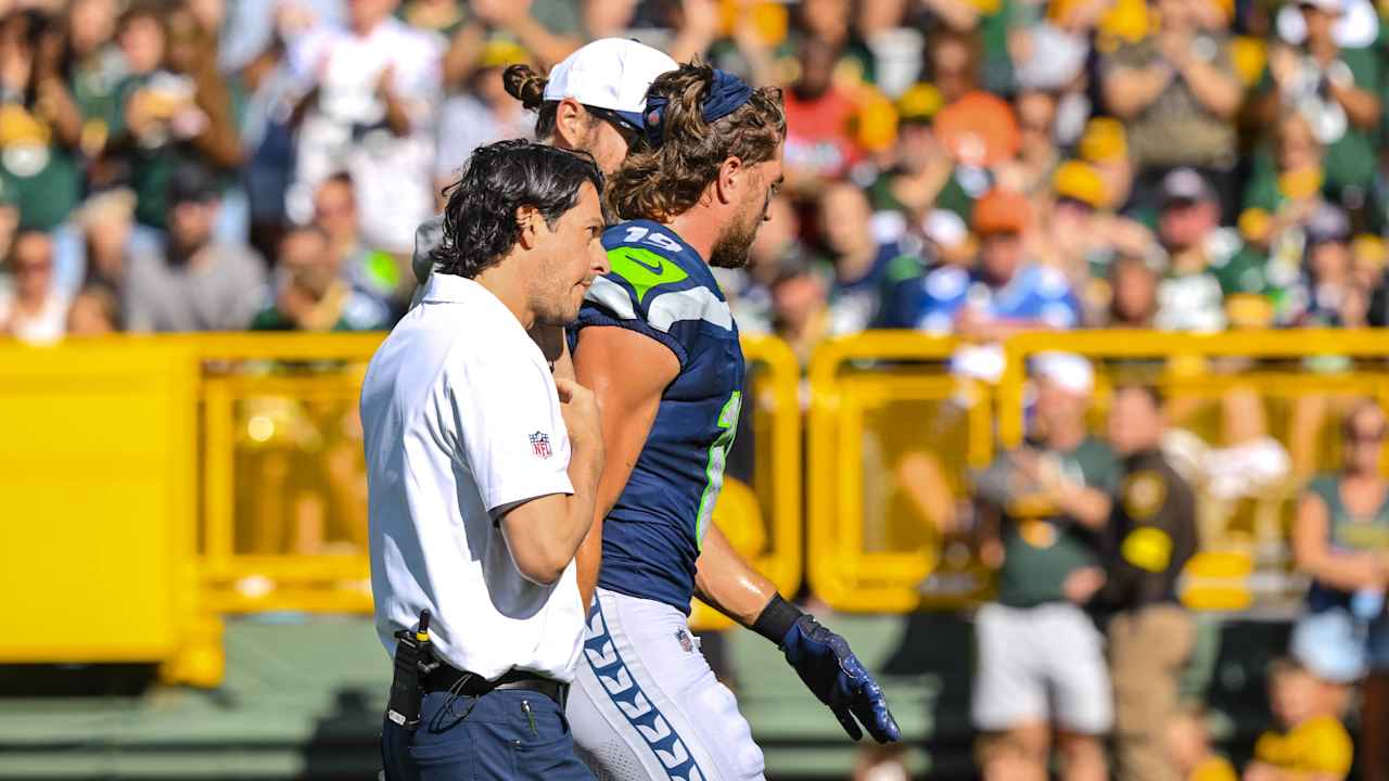 Jake Bobo Has A Concussion But ‘Is In Good Spirits’ & Other Seahawks Injury Updates