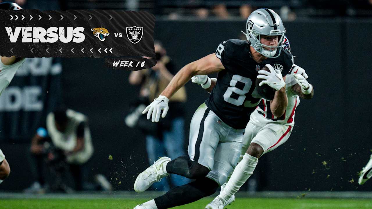 Head-to-head matchup between two rookie pass catchers setting franchise milestones