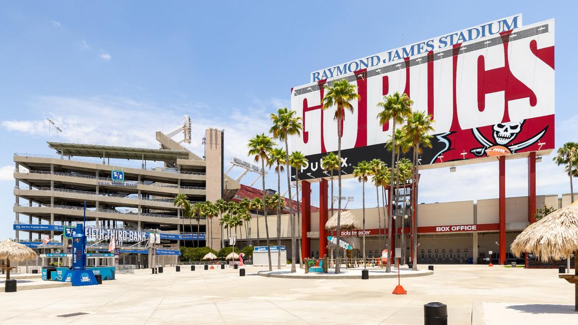 Tampa Bay Bucs introduces Express Entry facial recognition lanes