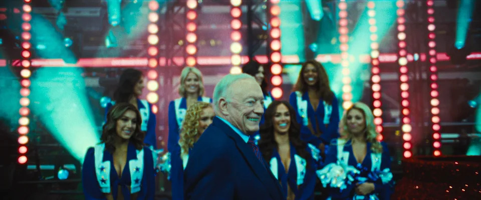 Jerry Jones and the Dallas Cowboys cheerleaders. (Netflix)