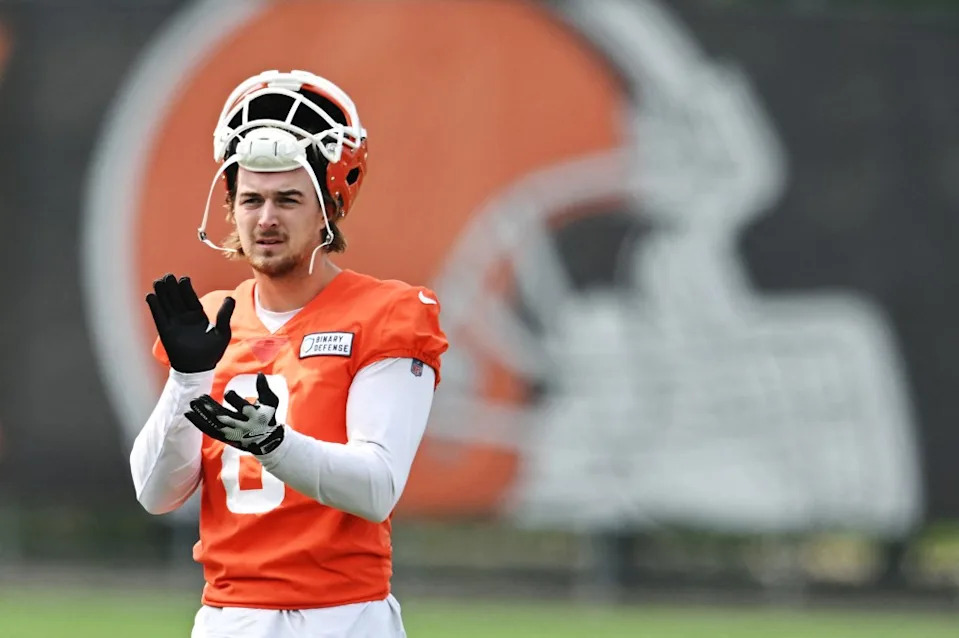 Cleveland Browns quarterback Kenny Pickett (8) looks on during mini camp at CrossCountry Mortgage Campus. IMAGN IMAGES via Reuters Connect