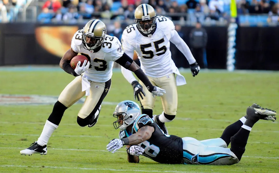 Nov. 7, 2010; Charlotte, NC, USA; New Orleans Saints corner back Jabari Greer (33) intercepts a pass intended for Carolina Panthers tight end Dante Rosario (88) during the game at Bank of America Stadium. The Saints won 34-3. Mandatory Credit: Sam Sharpe-USA TODAY Sports