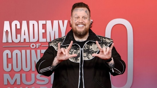 Jelly Roll jokes about getting NFL deal after losing 200 pounds.(Getty Images via AFP)