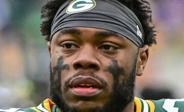 Emanuel Wilson Exits practice with injury