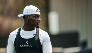 Nic Scourton back on practice field after health scare in Houston