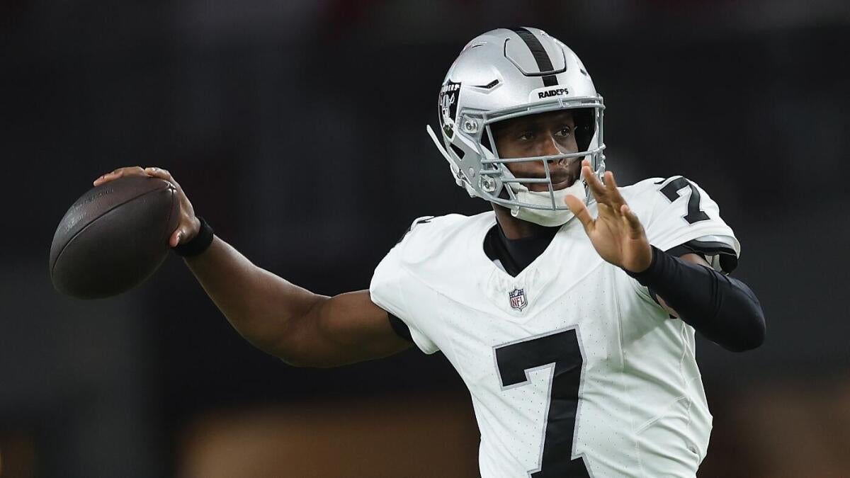 Fantasy football rankings 2025: Top sleepers by NFL model that called James Cook's huge season