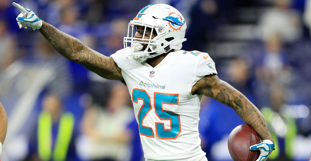 Report: Colts sign former Dolphins All-Pro CB Xavien Howard