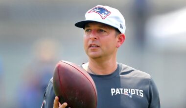 Patriots not afraid to swing big on NFL trade market