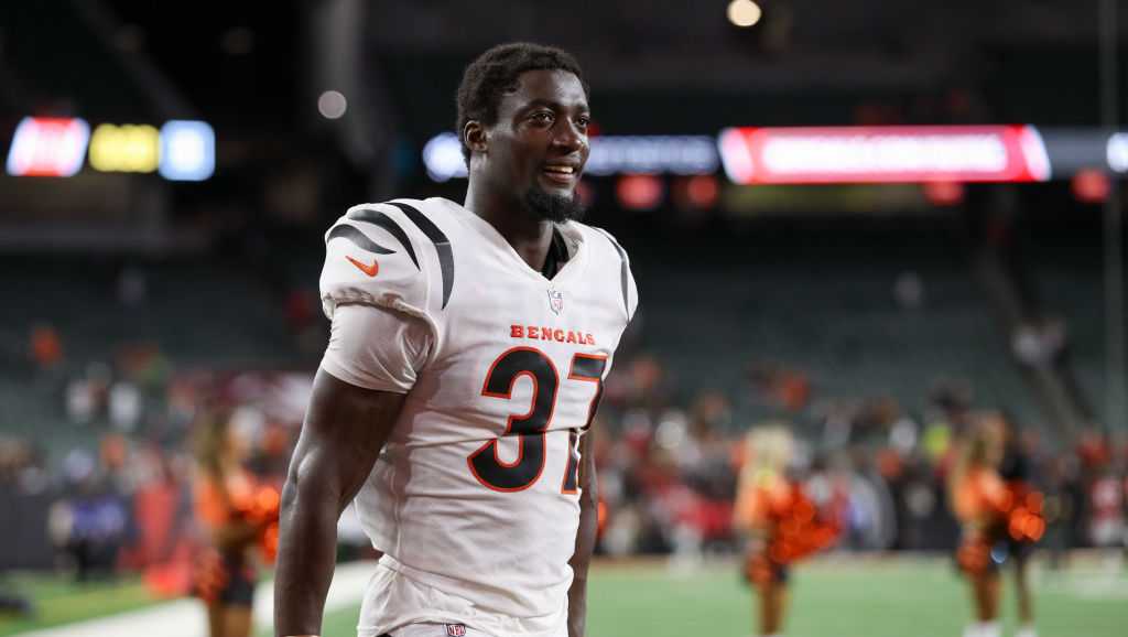 Bengals safety PJ Jules using preseason, training camp as chance to chase dream