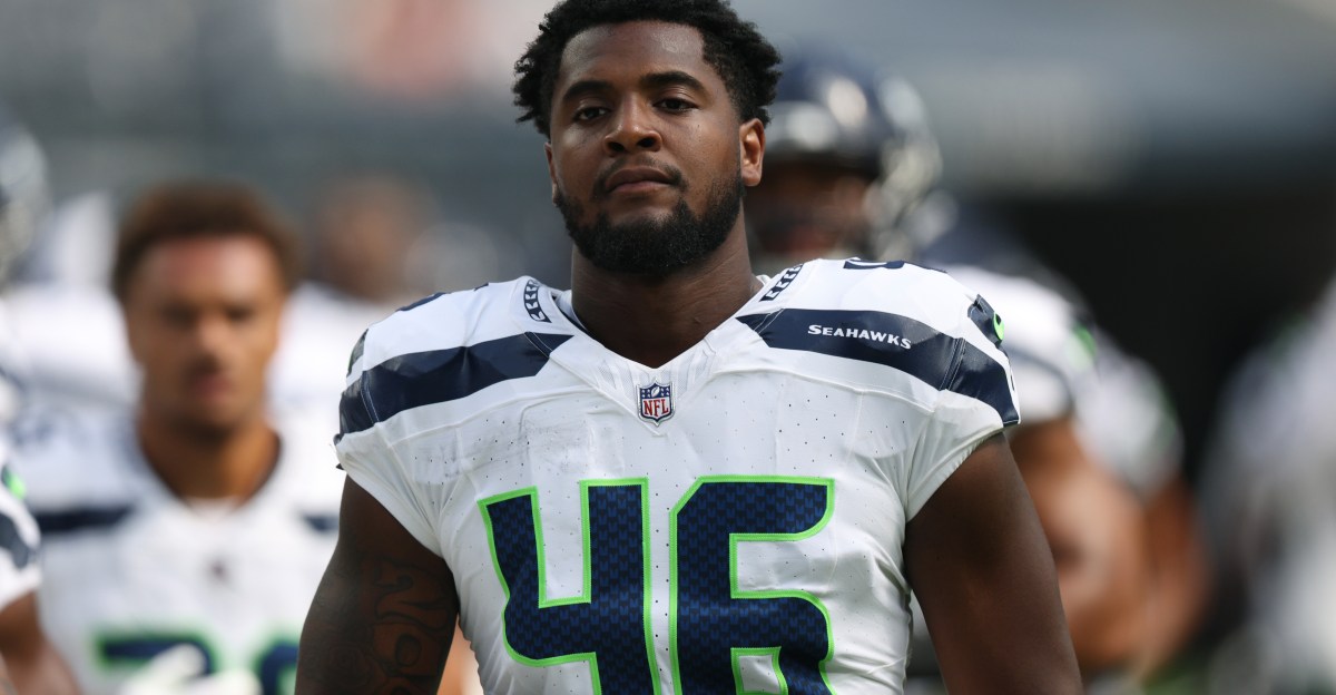 Buffalo Bills sign FA DE Nelson Ceaser