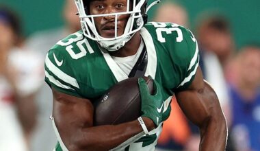 Vikings sign former Jets, Saints RB Xazavian Valladay