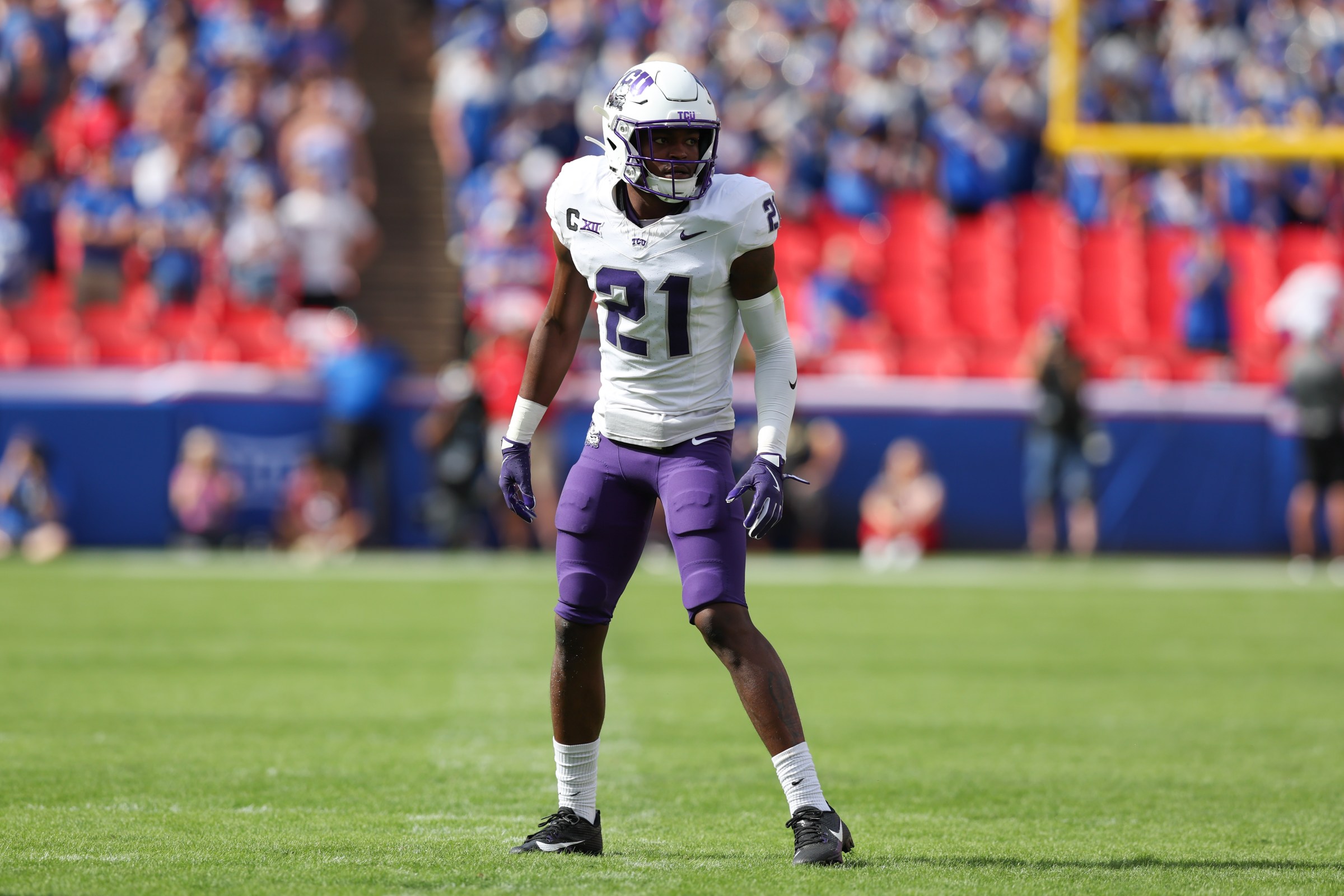 KANSAS CITY, MO - SEPTEMBER 28: TCU Horned Frogs safety Bud Clark (21) during a Big 12 football game between the TCU Horned Frogs and Kansas Jayhawks on September 28, 2024 at GEHA Field at Arrowhead Stadium in Kansas City, MO. (Photo by Scott Winters/Icon Sportswire via Getty Images)