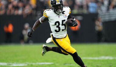 Giants roster moves: New running back, linebacker signed