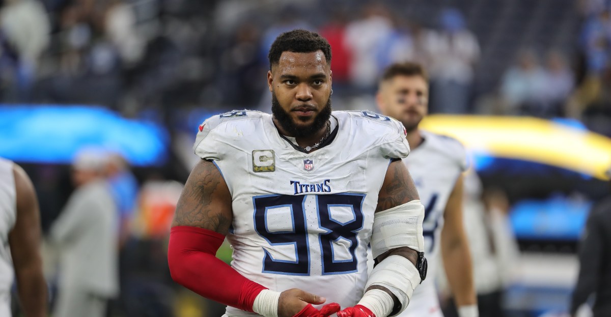 Jeffery Simmons in another camp fight; shoves Cam Ward