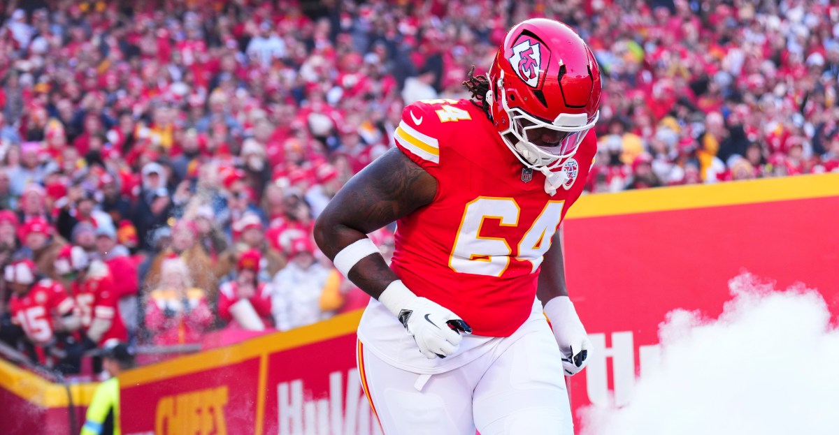 ESPN pitches intriguing Clark Phillips trade for Chiefs tackle