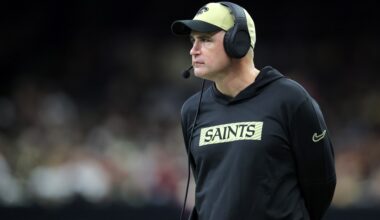 Horse Tracks: Darren Rizzi expresses confidence in punter Jeremy Crawshaw