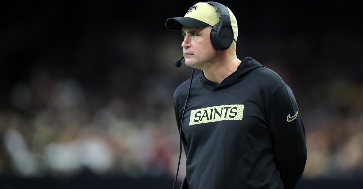 Horse Tracks: Darren Rizzi expresses confidence in punter Jeremy Crawshaw