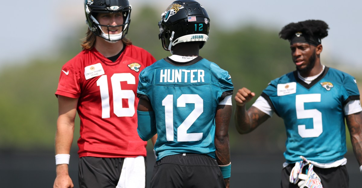 Jaguars to Play Travis Hunter, Starters vs Steelers in preseason game
