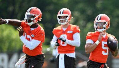 Browns trade QB to Raiders, get NFL draft pick in return