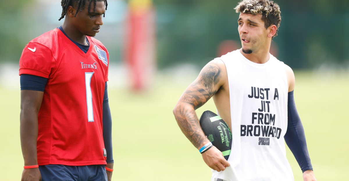 Someone stole Jarvis Brownlee’s helmet, offense bounces back Titans news