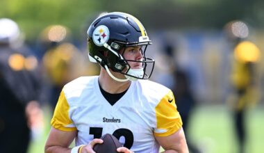 Steelers to place QB Will Howard on IR, sign S Chuck Clark in reported roster moves