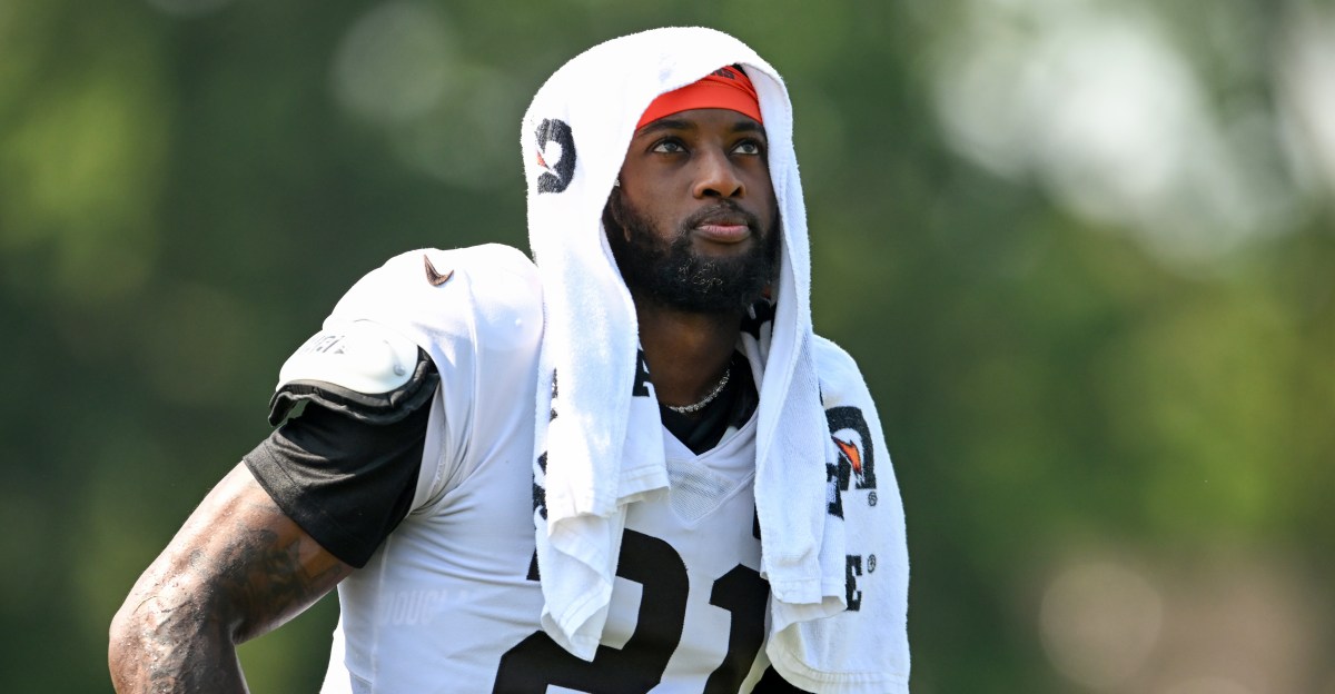 Denzel Ward injury update Tuesday night after leaving Browns practice