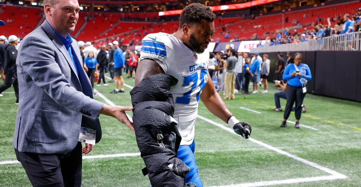 Detroit Lions place 3 players on IR, sign 4 former UFL players