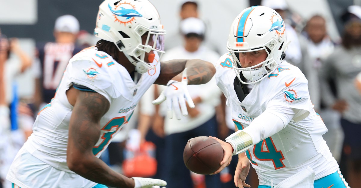 5 Way-Too-Early Overreactions From Dolphins-Bears Preseason Game