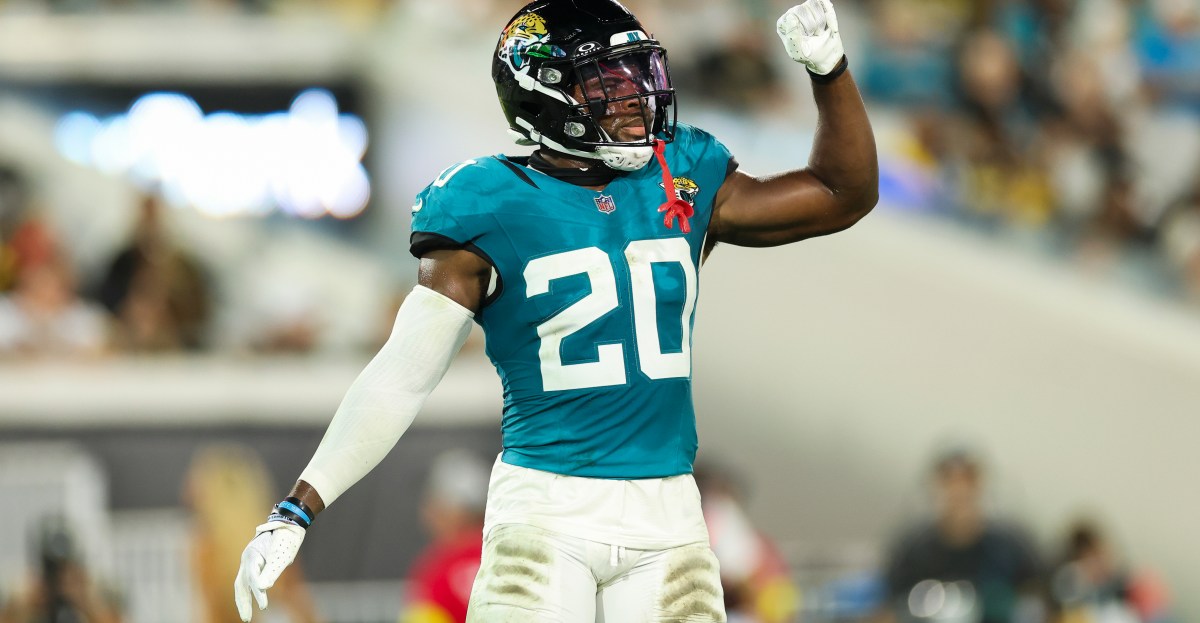 Detroit Lions signing safety Daniel Thomas, a special teams ace