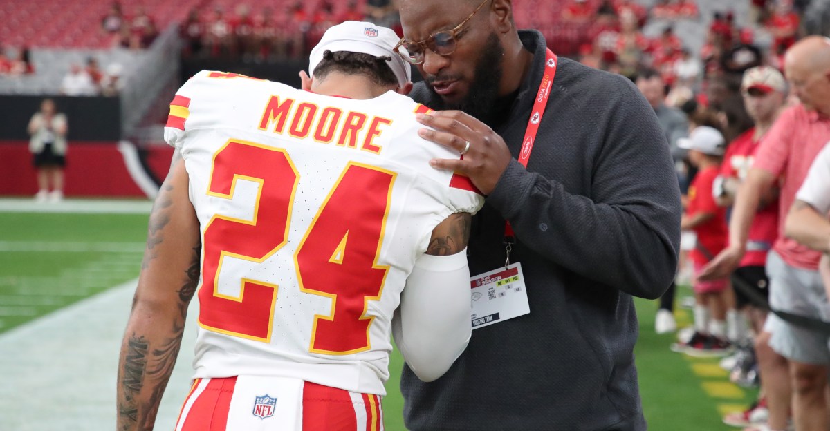 49ers trade for Skyy Moore of the Chiefs in exchange for Day 3 picks