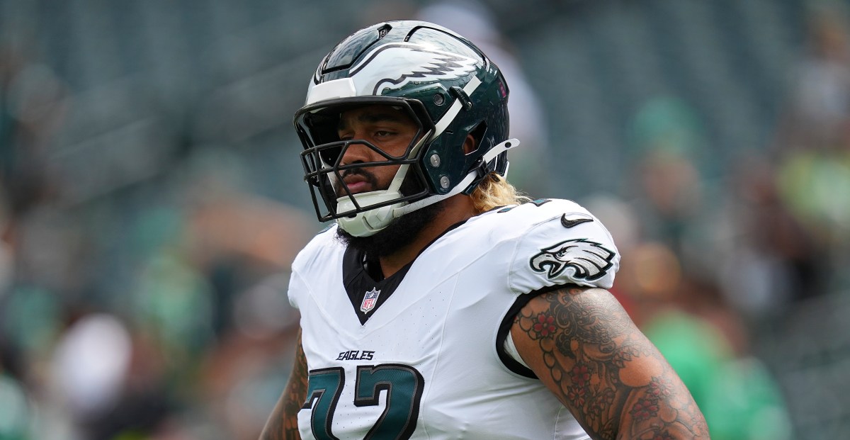 Packers make OL trade with Eagles