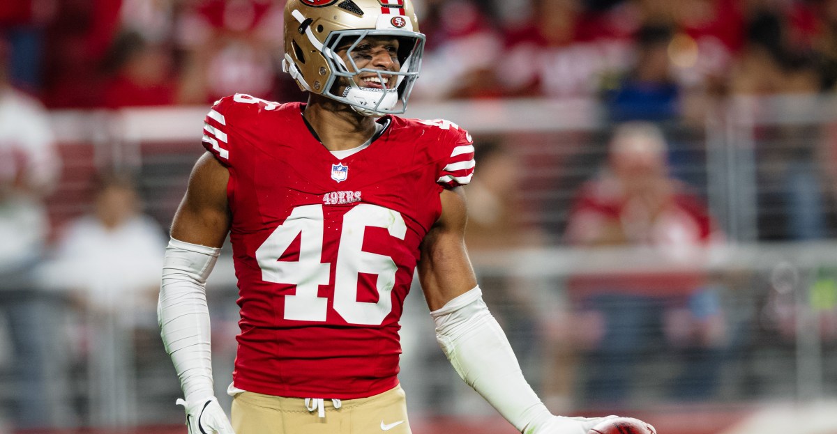 Seahawks signing former 49ers linebacker Chazz Surratt to active roster