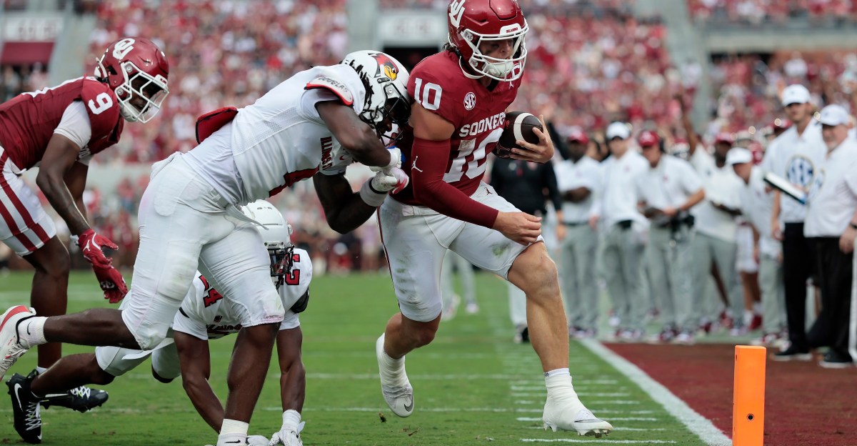 CFB Week 1 Overreactions: Arch Manning flops, John Mateer rising to top