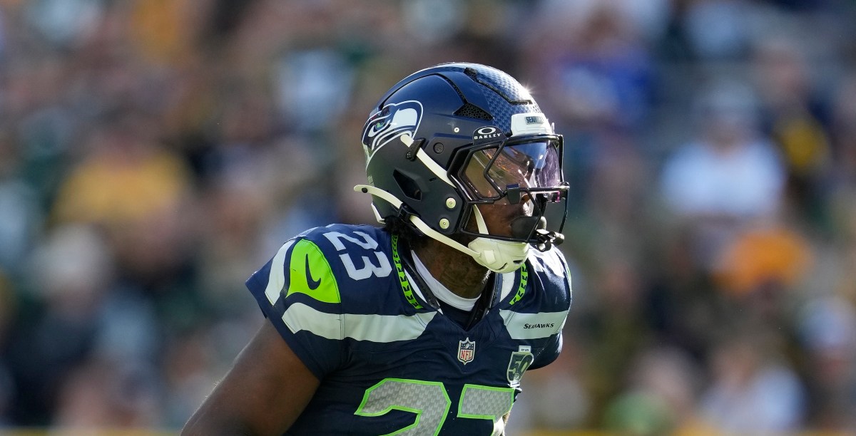 Seahawks waive D’Anthony Bell, add rookie ‘Pooh’ Paul to practice squad