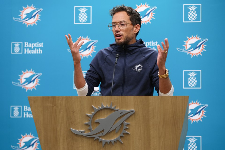 Mike McDaniel might be running out of patience with his star receiver